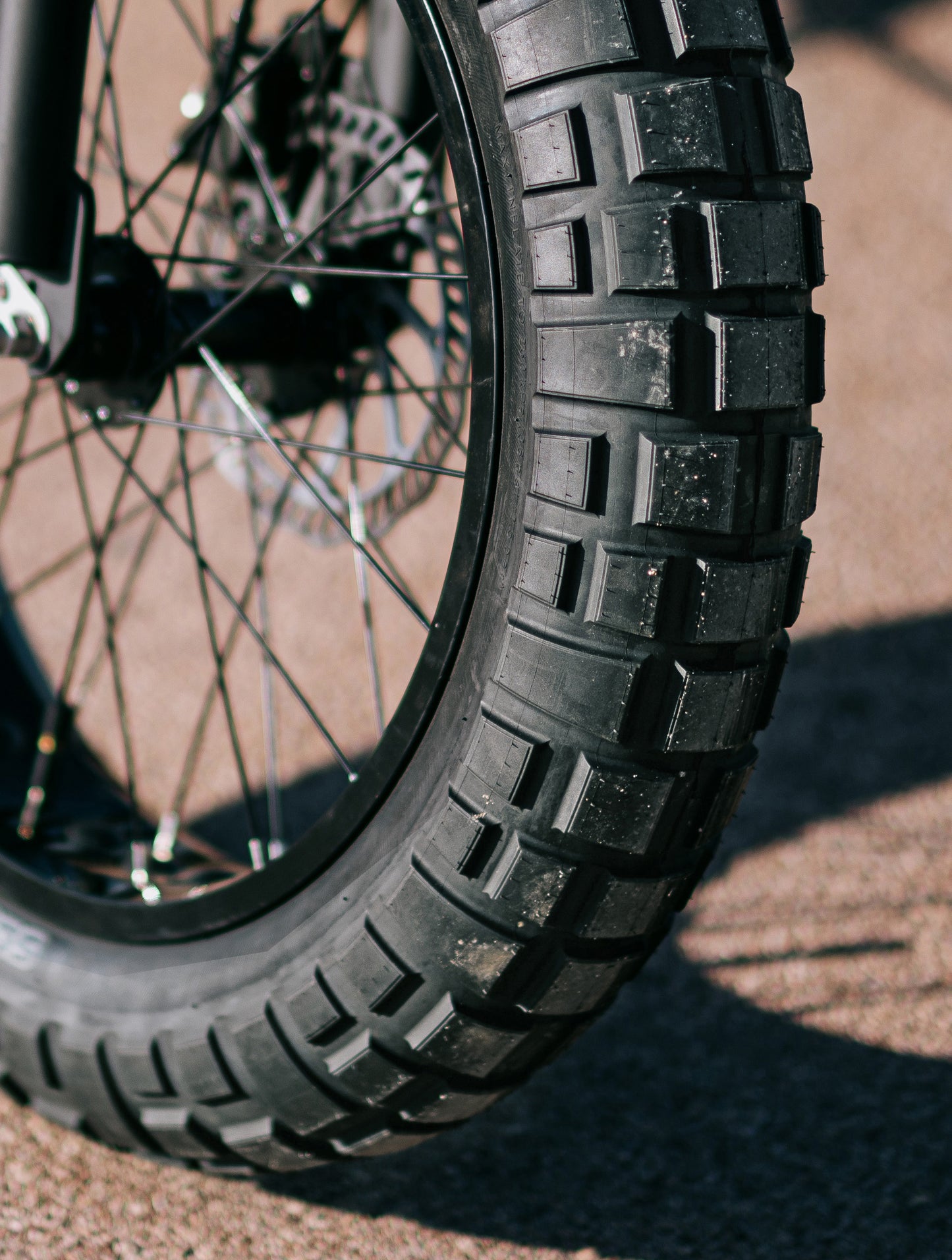 Scramblr E-BIKE Tire